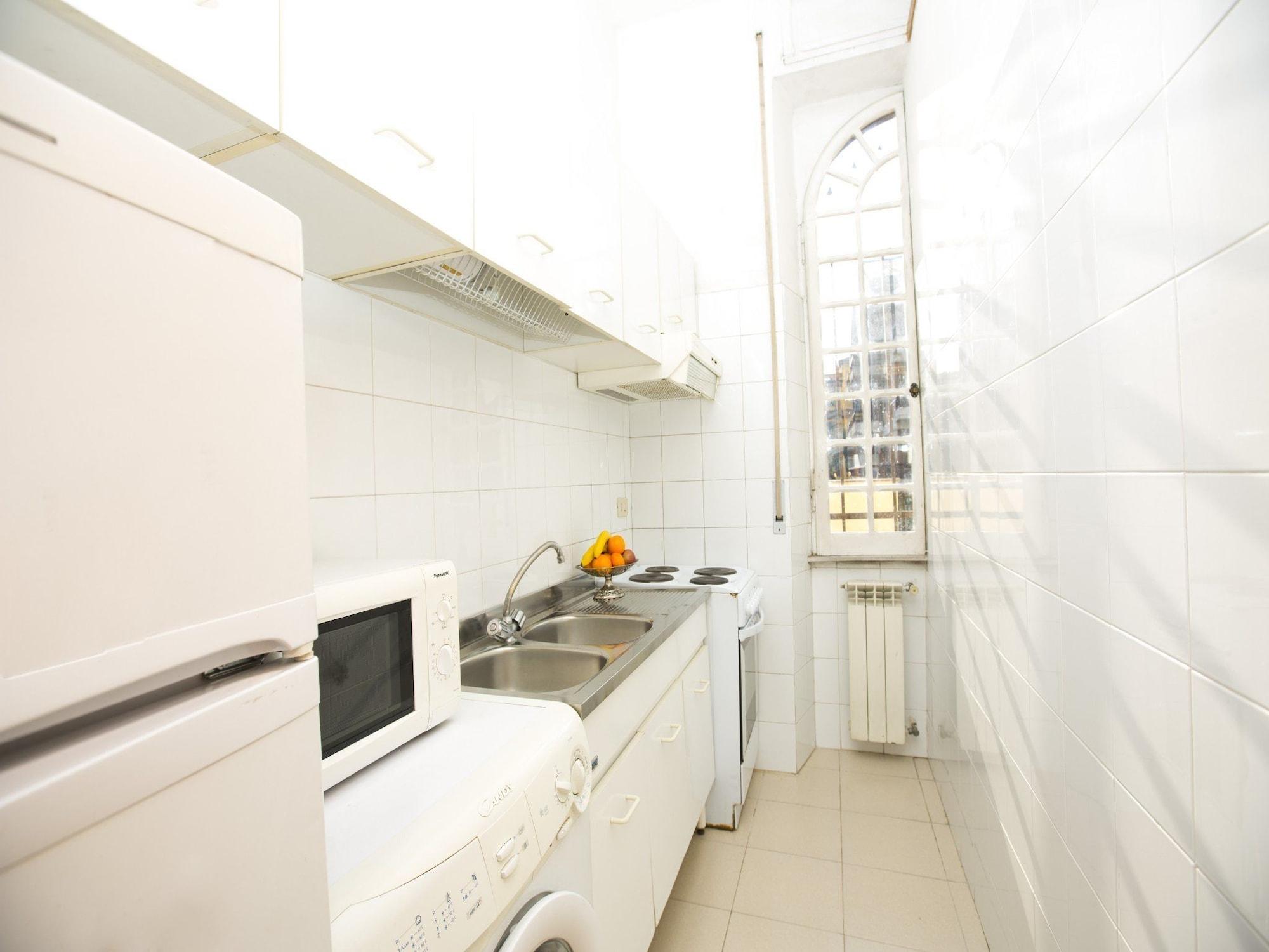 Aparthotel Tassoni 3*
