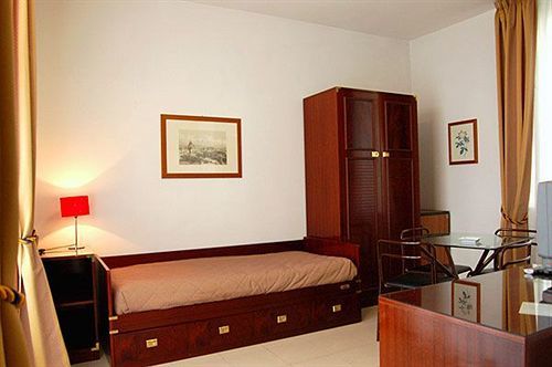 Aparthotel Tassoni