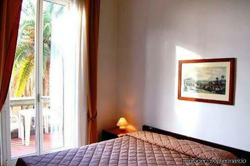 Tassoni 3* Roma